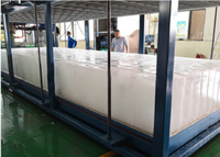 Máquina de hielo en bloques de 15 toneladas, diseño modular, fácil de instalar y mantener, adecuada para la pesca en áreas remotas.
