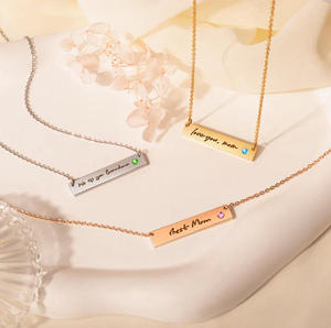 Collar Personalizado de Acero Inoxidable con Grabado de Zirconia, Chapado en Oro, Regalo Moderno para el Día de la Madre, Barra Horizontal Personalizada para Mujer - Product Image 1