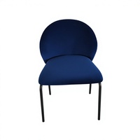 Chaise de salle à manger empilable avec assise et dossier rembourrés pour café, restaurant, événement, support personnalisé
