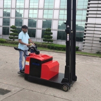 Chariot élévateur vertical autopropulsé entièrement électrique de haute qualité, capacité 1,5 à 2 tonnes, pour entrepôt, avec levage alimenté par batterie