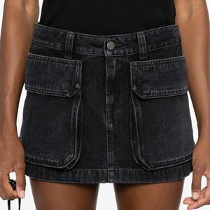 Vente en gros de jupes courtes en jean noires tendance été pour femmes, jupes en jean pour femmes avec poches cargo - Product Image 6