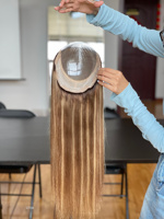 Mini perruque SHY en cheveux humains, cheveux vierges, lace front, base indétectable, design de marque
