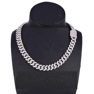 Collar de Cadena Cubana de Moissanita Unisex con Diseño Brillante, Joyería de Moda para Uso Diario y Estilo Urbano - Product Image 6