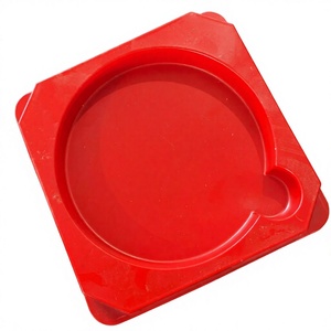 Plateau en plastique recyclable de luxe, rond et rouge, avec insert circulaire pour le rangement, usage occasionnel, matériau PP, articles de consommation jetables - Product Image 4