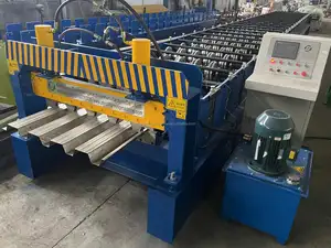 Europe Hot Type Deck Floor Roll Forming Machine