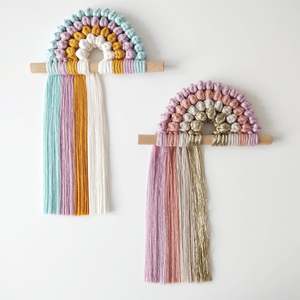 Macramé Arcoíris Elegante y Hermoso de Alta Calidad - Product Image 1