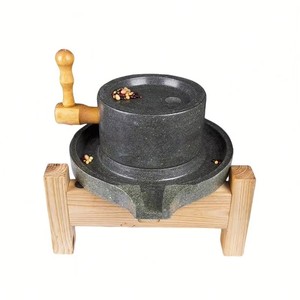 Équipement de broyage de beurre de cacahuètes, petit moulin à pierre domestique, moulin à pierre artisanal à disque de broyage, <span class=keywords><strong>mini</strong></span> machine à <span class=keywords><strong>lait</strong></span> de soja manuelle - Product Image 1