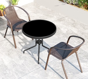 Ensemble de mobilier d'extérieur pour villa, parasol de patio moderne, résistant aux intempéries, adapté aux hôtels, table et <span class=keywords><strong>chaises</strong></span> en verre trempé noir - Product Image 4
