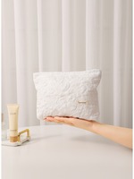 Pochette de voyage DICHOS personnalisée avec fermeture éclair et fleur en dentelle, trousse de toilette en coton à la mode pour maquillage et toilette avec étui en silicone