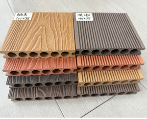 Suelos de ingeniería para exteriores, tableros de cubierta compuestos de plástico y madera, cubierta de WPC <span class=keywords><strong>barata</strong></span>, suelo con textura de madera de teca - Product Image 1