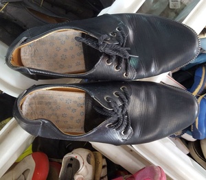 <span class=keywords><strong>Abbigliamento</strong></span> e Scarpe Usati in Buone Condizioni - Product Image 2