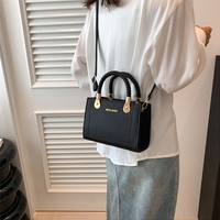 Nouveau Sac à Main Femme Tendance 2024 – Sac Bandoulière Élégant Couleur Unie – Sacs Croisés Simples et Petits Sacs Carrés pour l'Été