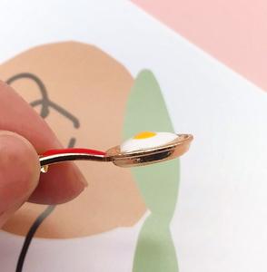 Ventes directes d'usine mignon porte-clés peinture en métal porte-clés de voiture femme sac pendentif petit cadeau personnalisation porte-clés en métal - Product Image 4