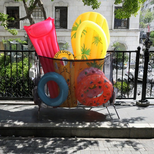 Bolsa de almacenamiento para anillos de natación de malla gruesa extragrande, resistente al agua, de 50-70L, en blanco y negro, para colgar en la valla de la piscina - Product Image 4