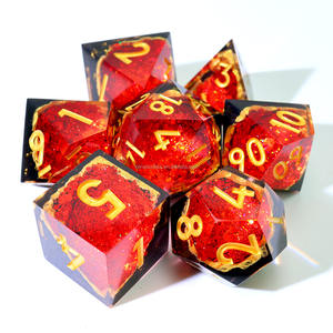 مجموعة نرد الجيود الأحمر المذهل RPG ، نرد DND الراتينج اليدوي الفريد للنزانات والألعاب اللوحية والتنين - Product Image 1