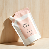 Pochette souple personnalisée avec logo imprimé, bec verseur latéral de 13 mm et bouchon à vis pour l'emballage de lotion corporelle