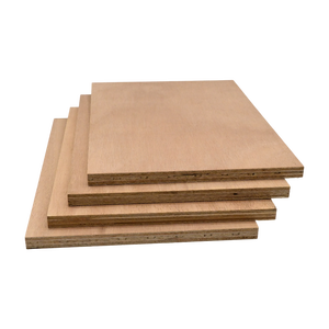Contreplaqué ignifuge certifié BS476 avec colle E0 sans formaldéhyde, résistant au <span class=keywords><strong>feu</strong></span> et durable pour une utilisation en intérieur - Product Image 1