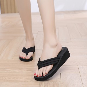 Tongs d'été 2026 pour <span class=keywords><strong>femme</strong></span> en tissu à paillettes et EVA, avec plateforme, antidérapantes, absorption des chocs, pour loisirs quotidiens - Product Image 2