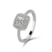 Mascotte Lady Fashion Dainty Gem Cubic Crystal 925 zircone anello Moissanite fidanzamento matrimonio 925 anello in argento Sterling