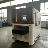Machine à poncer à bande large pour le traitement des surfaces en acier inoxydable, acier au carbone et aluminium
