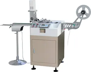JC-3080 Hochgeschwindigkeit 800 Stück/Min. Ultraschall-Satin-Band-Etiketten-Schneidemaschine für Bekleidung Etiketten Polyester Baumwolle Nylon Taffeta