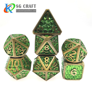 Jeux de table personnalisés fabriqués <span class=keywords><strong>en</strong></span> vente directe Dnd <span class=keywords><strong>Rpg</strong></span> polyédriques de luxe Dnd Sets de dés <span class=keywords><strong>en</strong></span> métal - Product Image 1