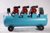 Compresseurs d'air à courant alternatif RM1500Wx3-100L 220V 3hp silencieux sans huile pour machines industrielles de mine avec réservoirs 500L 300L 100L