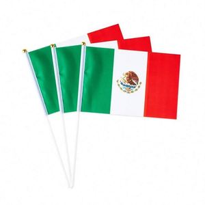 Bandera Mexicana de Mano con Palo de Plástico, Tamaño Pequeño, Personalizable, en Oferta - Product Image 5