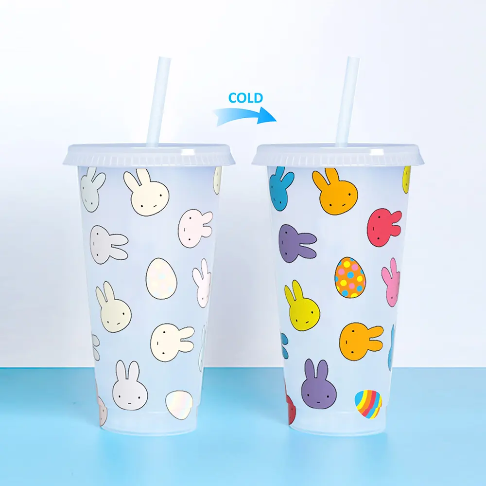 Copos mágicos reutilizáveis de plástico 24oz, copos de café que muda de cor com tampa e canudo de temperatura