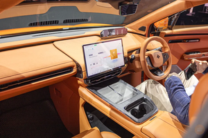 <span class=keywords><strong>Voiture</strong></span> électrique haut <span class=keywords><strong>de</strong></span> gamme HyperHT EV avec une autonomie <span class=keywords><strong>de</strong></span> 673 km à 825 km, sièges arrière exécutifs pour <span class=keywords><strong>location</strong></span> <span class=keywords><strong>de</strong></span> voitures <span class=keywords><strong>de</strong></span> luxe, transfert VIP à l'aéroport - Product Image 4