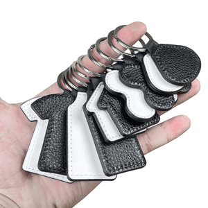 <span class=keywords><strong>Porte</strong></span>-clés en PU vierge pour sublimation, idéal pour les cadeaux de fête <span class=keywords><strong>des</strong></span> pères, les cadeaux de Thanksgiving et les projets DIY de personnalisation avec logo et photo, pour les 5-7 ans. - Product Image 2