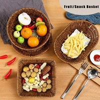 Petits paniers en osier, paniers à pain pour le service, organisateur décoratif de stockage de nourriture de casse-croûte de fruit de rotin tissé à la main pour la cuisine