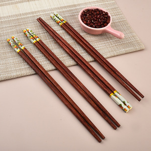 Nouvelles baguettes porte-bonheur de style kaki, baguettes chinoises de style moderne en imitation acajou et bambou, pour la maison et les restaurants. - Product Image 2