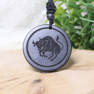 Collar con colgante redondo <span class=keywords><strong>de</strong></span> shungita y doce signos del zodiaco <span class=keywords><strong>de</strong></span> <span class=keywords><strong>piedra</strong></span> natural <span class=keywords><strong>de</strong></span> alta calidad y precio barato al por mayor <span class=keywords><strong>para</strong></span> protección EMF - Product Image 5
