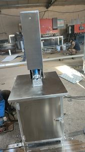 Suministro de fábrica vaca ganado Trotter máquina de eliminación de limpieza de uñas con precio barato - Product Image 4