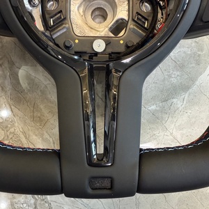 Volante Deportivo Negro Personalizado para <span class=keywords><strong>BMW</strong></span> F01 F02 F48 F49 F39 F25 F26 F97 F98 F92 E92 M5 330i 328i - Product Image 6