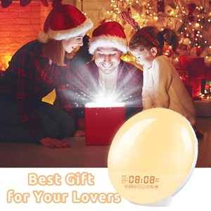 Réveil lumineux LED avec simulation d'aube et de coucher de soleil, lampe d'ambiance colorée, lampe de chevet, cadeau pour fille, lampe pour chambre à coucher - Product Image 4