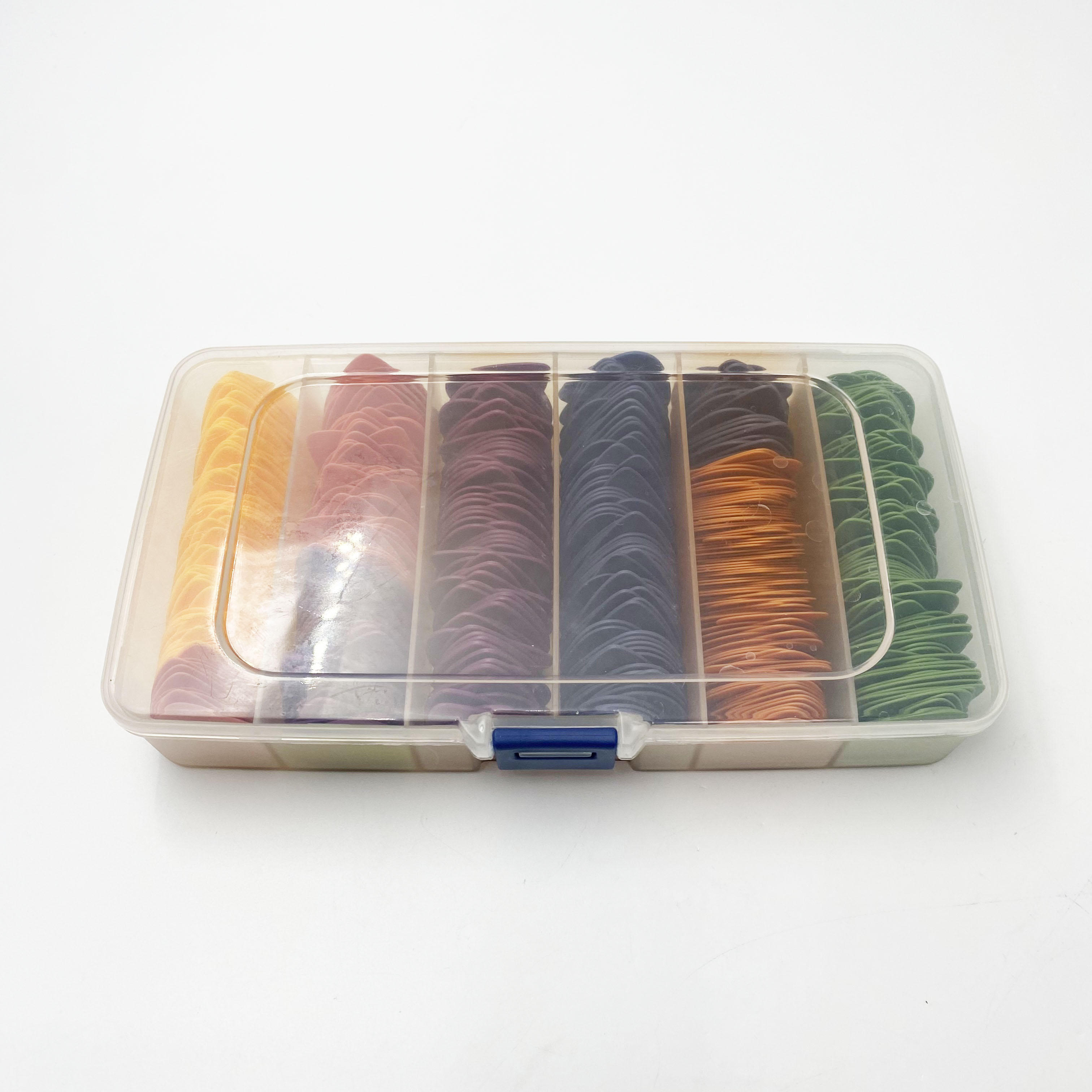 Colorido: 600 piezas por caja