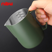 Pichet à lait pour latte art en acier inoxydable 304, design moderne et minimaliste, avec logo gravé au laser, bec verseur, outil à café