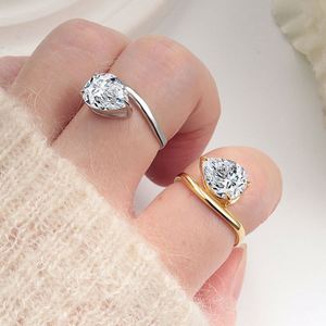 Anillo de Dedo Índice con Diamante Único en Forma de Gota de Agua, Estilo Europeo y Americano, Chapado en Oro, Joyería de Lujo Ligero para Boda - Product Image 3
