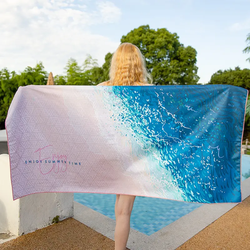 Populaire doux dames conception microfibre serviette de plage confortable impression Logo personnalisé dessin animé imprimé serviette de plage