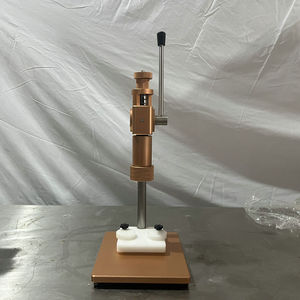 Machine de capsulage manuelle pour bouteilles chimiques, diamètre 18 mm, facile à utiliser, composant central à roulement - Product Image 5