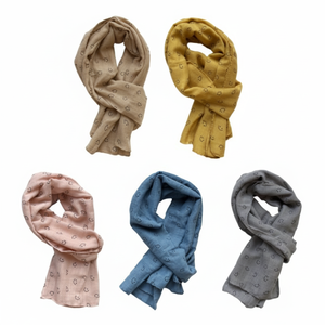 Écharpe à la vapeur de style bohème avec châle traditionnel à volants - Product Image 1