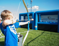 Jeu de tir interactif en plein air avec ballon flottant gonflable, tir à l'arc gonflable