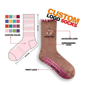 ถุงเท้าโยคะพิลาทิสกันลื่น BiLu Custom Packaging สำหรับโปรแกรมขายปลีกในสตูดิโอ - Product Image 2