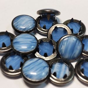 Tùy Chỉnh Đầy Màu Sắc Thời Trang <span class=keywords><strong>Brass</strong></span> Vòng Năm <span class=keywords><strong>Prong</strong></span> Ngọc Trai <span class=keywords><strong>Prong</strong></span> <span class=keywords><strong>Snap</strong></span> Nút - Product Image 1