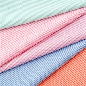 T-shirt Base Modellante 2*2 in Tessuto a Costine di Nylon Tinto Broccato Effetto Ghiaccio per Yoga e Fitness - Product Image 5