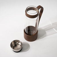 Pichet à eau froide en cuir verre moderne ensemble de vin ensemble d'eau verre à eau décorations pour la maison art créatif ornement de bureau de fête d'hôtel