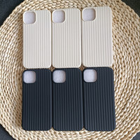 Nouveau étui de téléphone portable anti-chute de couleur unie TPU tricoté à bord droit pour IPhone 15 14 13 12 11 Pro Max Plus Cover