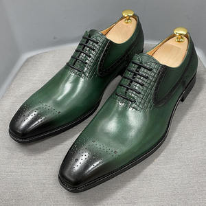 รองเท้าหนังคุณภาพสูงพร้อมตะเข็บสีดำ - ดีไซน์แฟชั่นแบรนด์ใหม่สำหรับรองเท้าหนังผู้ชายระดับพรีเมียมและรองเท้าอ็อกซ์ฟอร์ด - Product Image 1